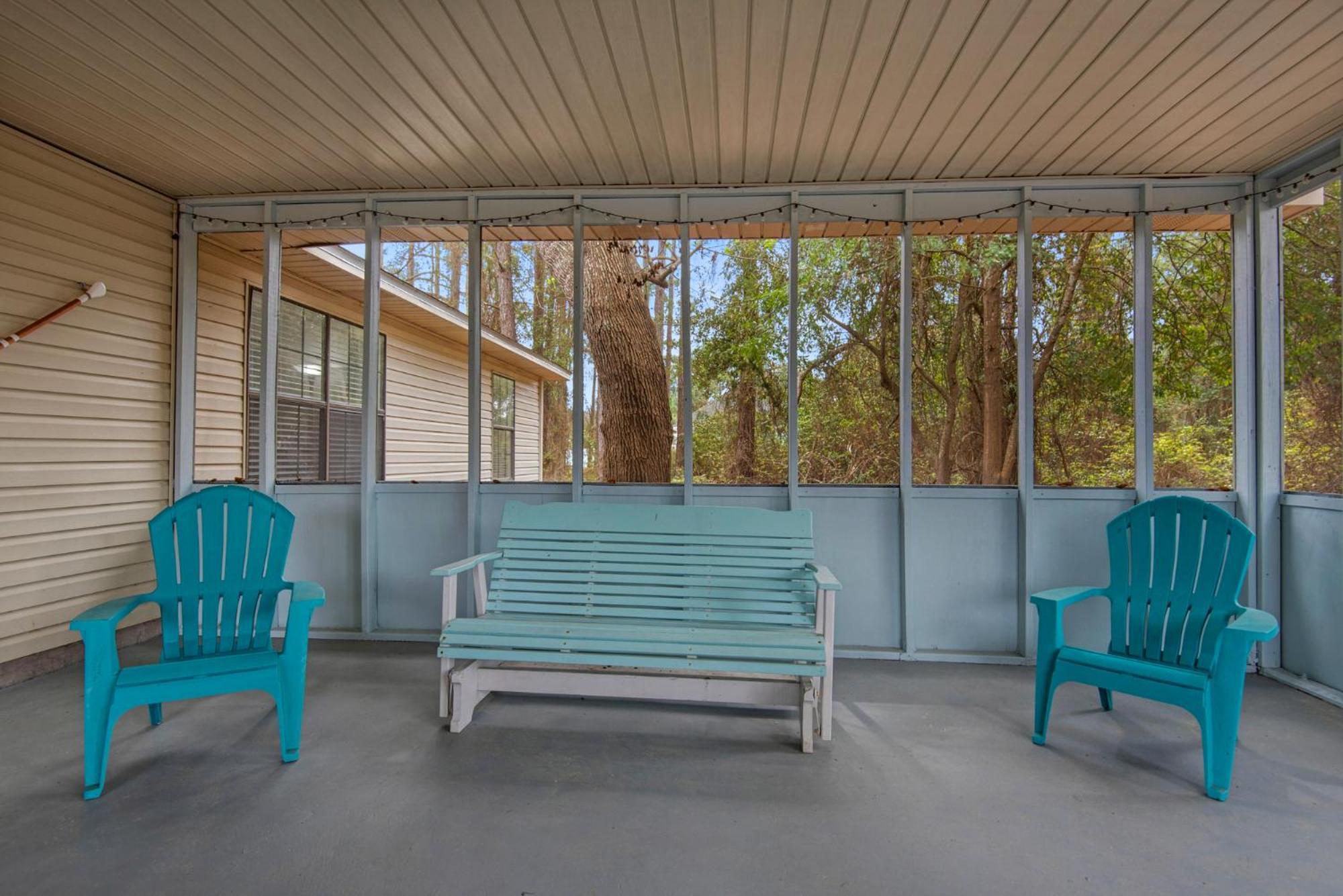 Holiday home Gulf Brz-beaches-dwntwn Pns-pet Friendly-canal