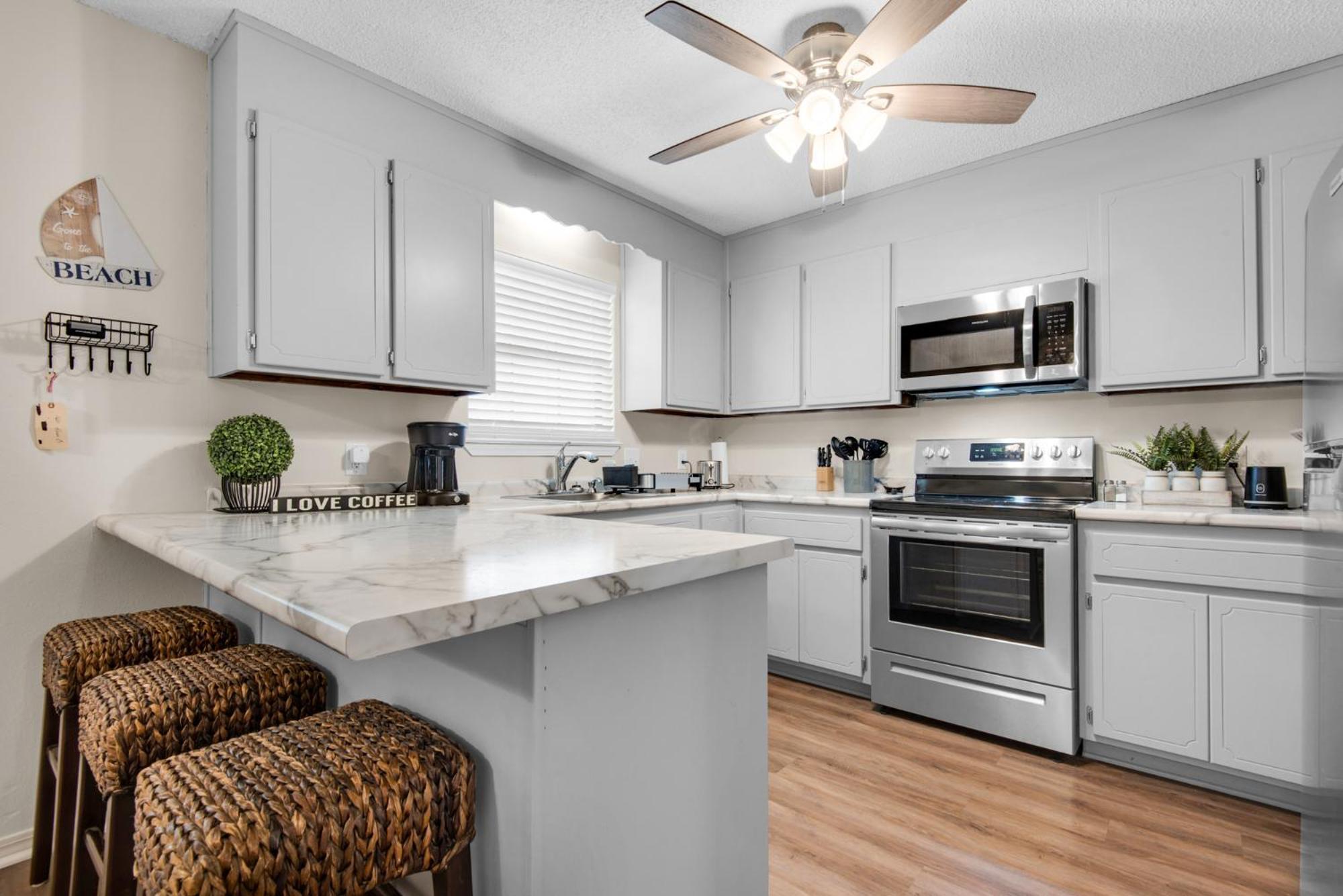 Holiday home Gulf Brz-beaches-dwntwn Pns-pet Friendly-canal *
