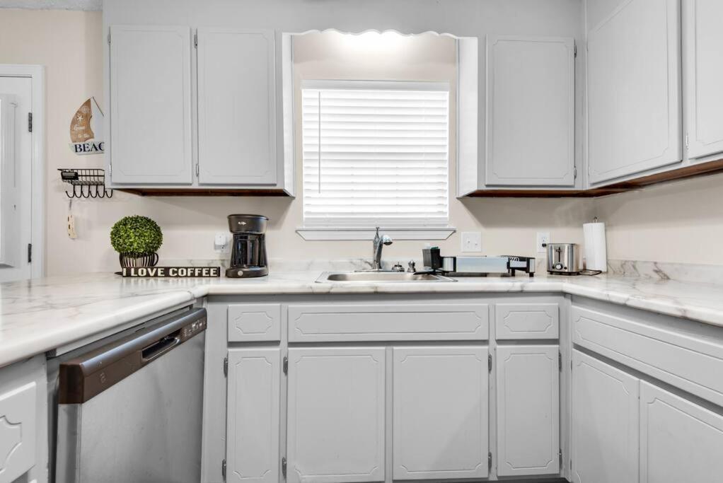 Gulf Brz-beaches-dwntwn Pns-pet Friendly-canal Holiday home Gulf Breeze