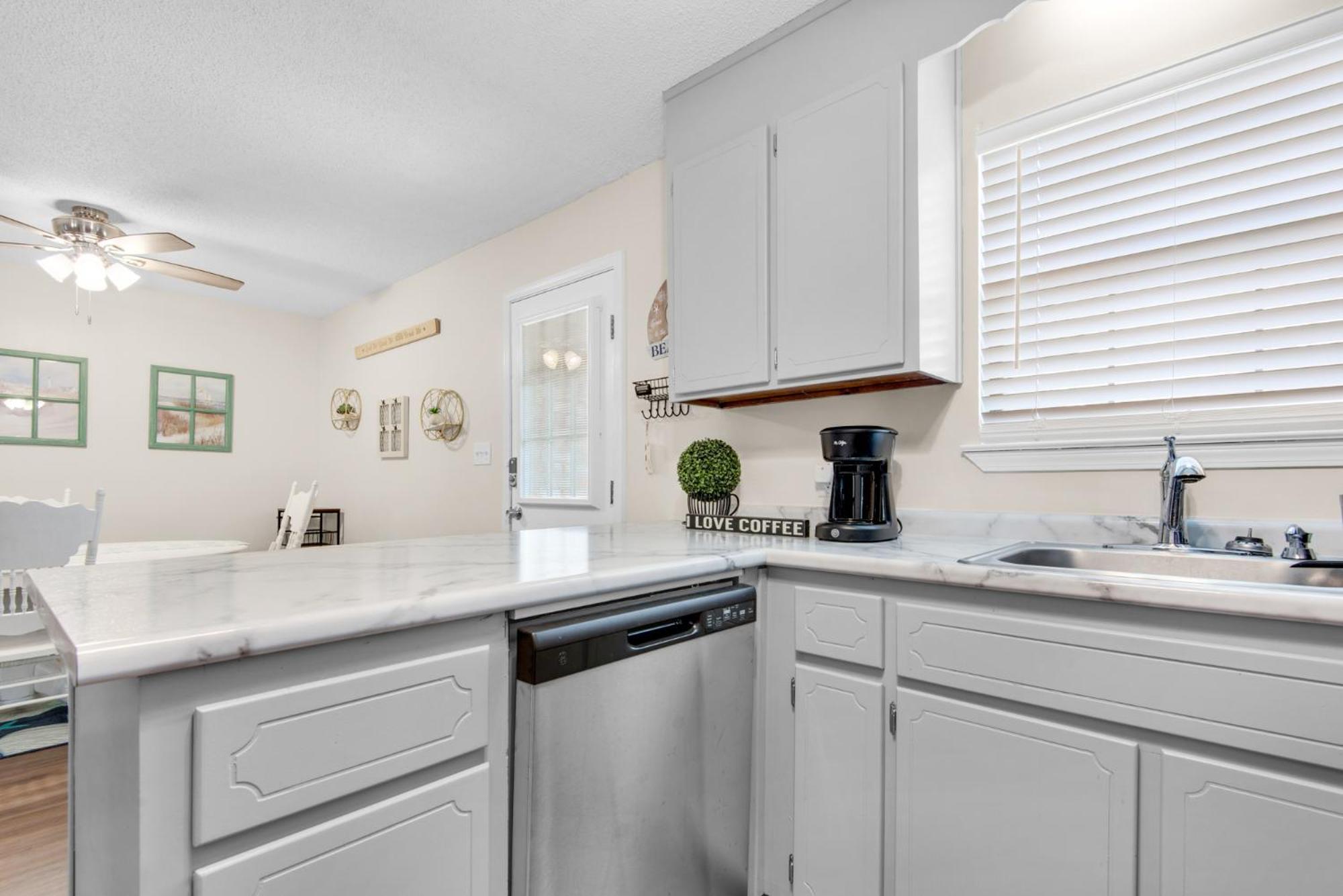 Gulf Brz-beaches-dwntwn Pns-pet Friendly-canal Gulf Breeze
