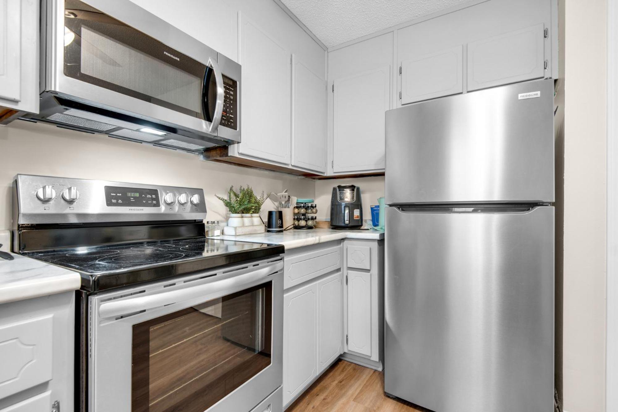 Holiday home Gulf Brz-beaches-dwntwn Pns-pet Friendly-canal